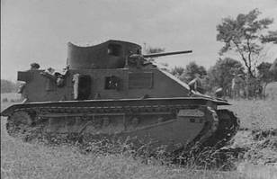 http://www.aviarmor.net/tww2/photo/gb/vickers_medium_mk2/medium_mk2_aus_1.jpg