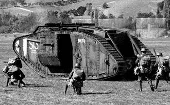 http://www.aviarmor.net/tww2/photo/gb/heavy_tank_mk4/mk4_4.jpg