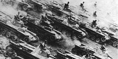 Японские средние танки тип 97 Чи-Ха на параде